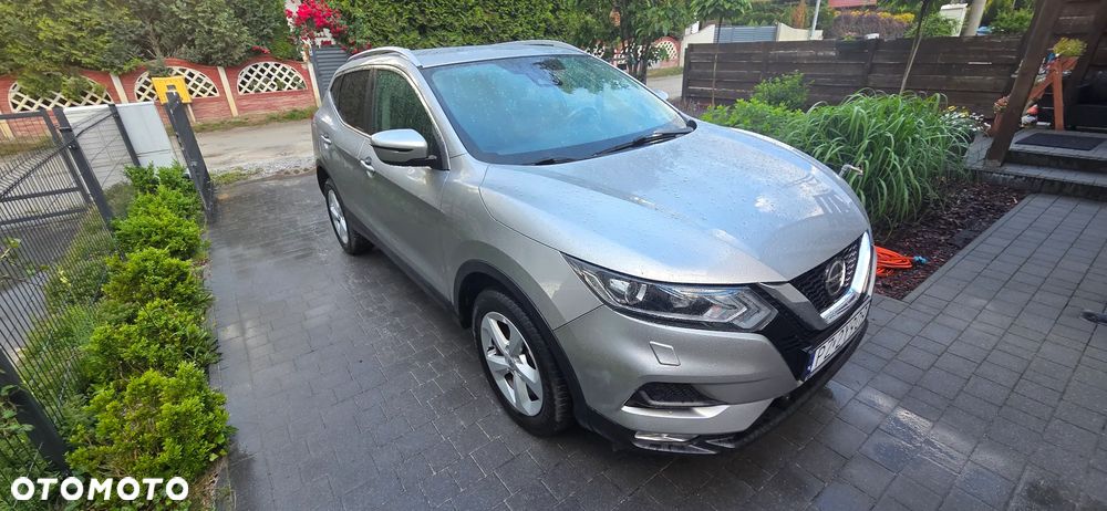 Nissan Qashqai 1.2 DIG-T Xtronic ACENTA - 3