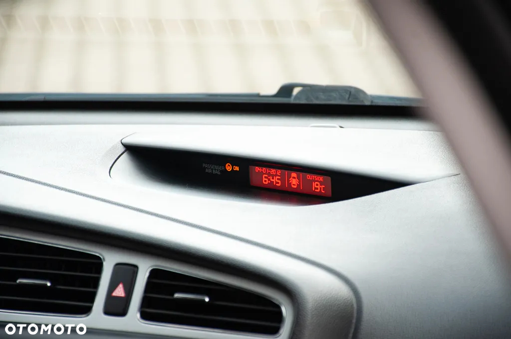 Kia Ceed 1.4 CVVT Vision - 20