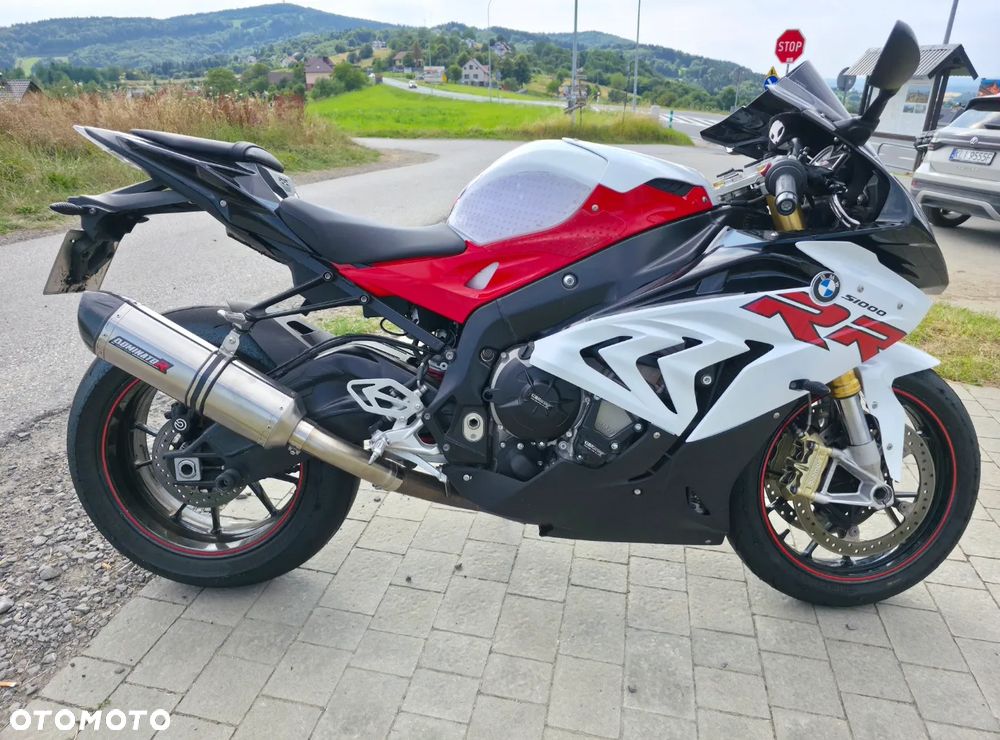 BMW S - 4