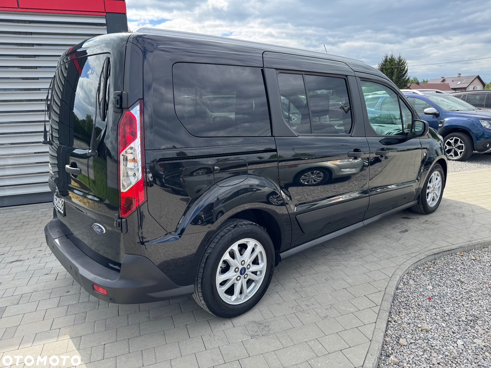 Ford Transit Connect - 16