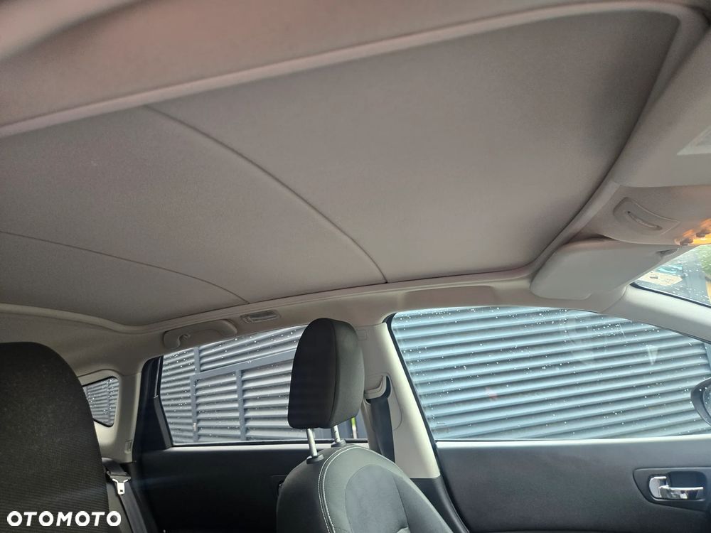 Nissan Qashqai 2.0 CVT acenta - 33
