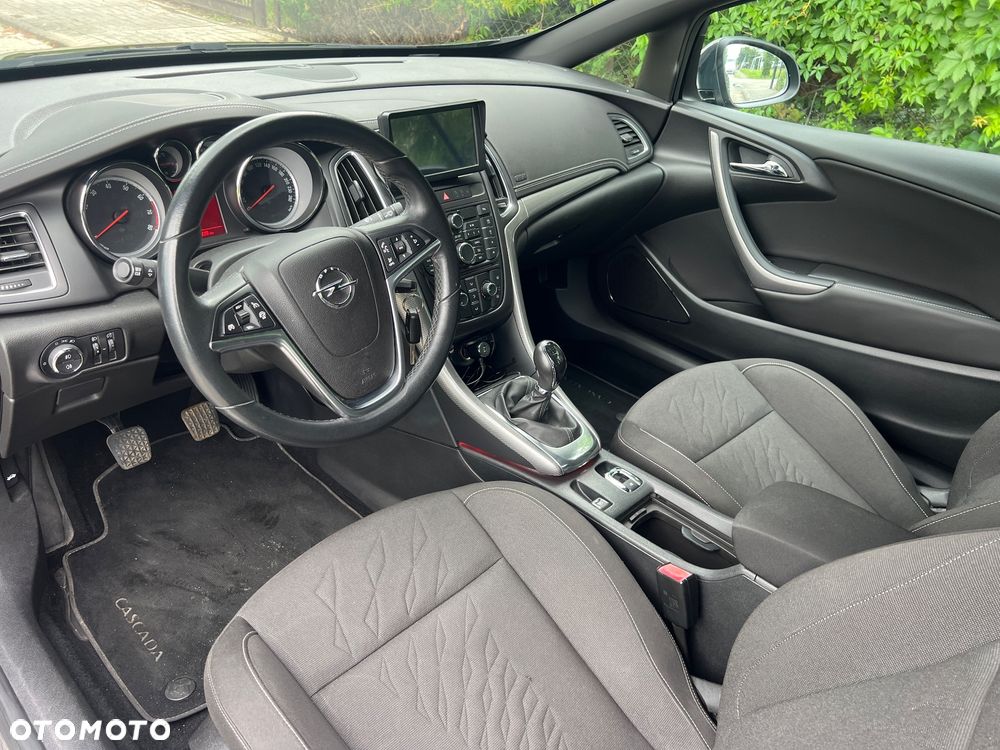 Opel Cascada - 22