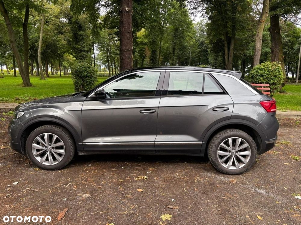 Volkswagen T-Roc - 9