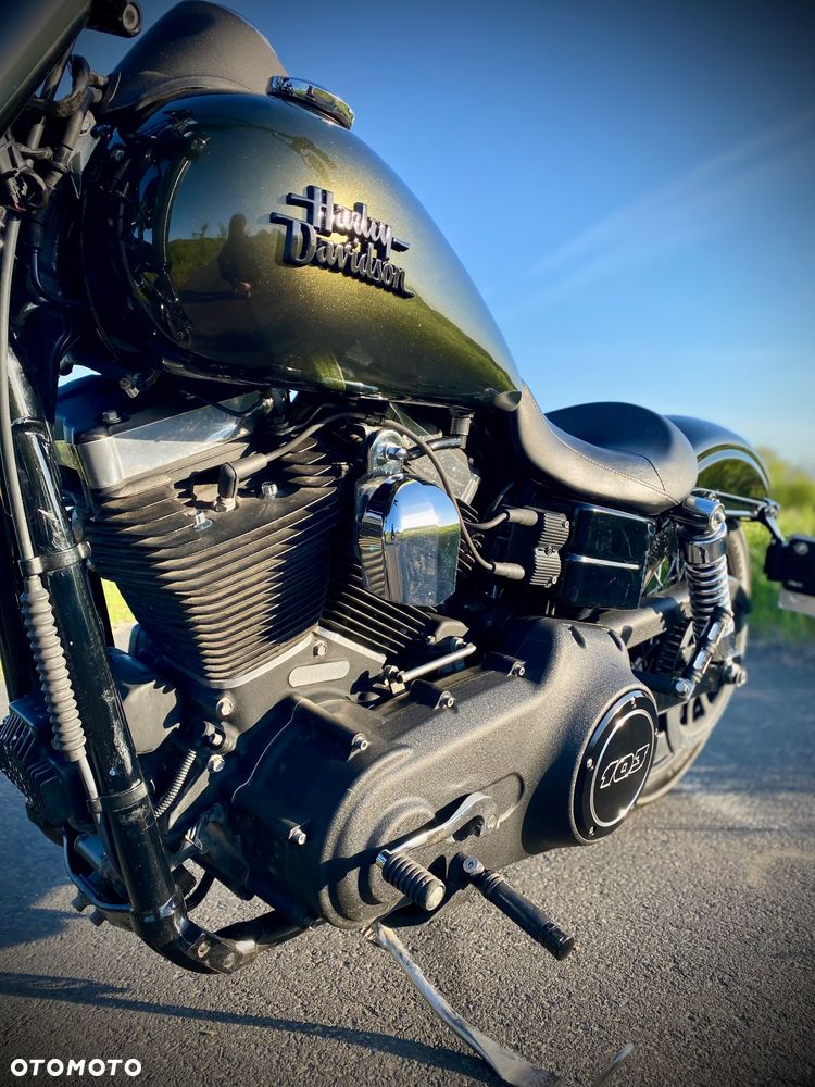 Harley-Davidson Dyna Street Bob - 14
