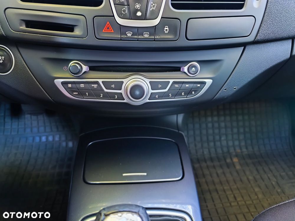 Renault Laguna 1.5 dCi Expression - 12