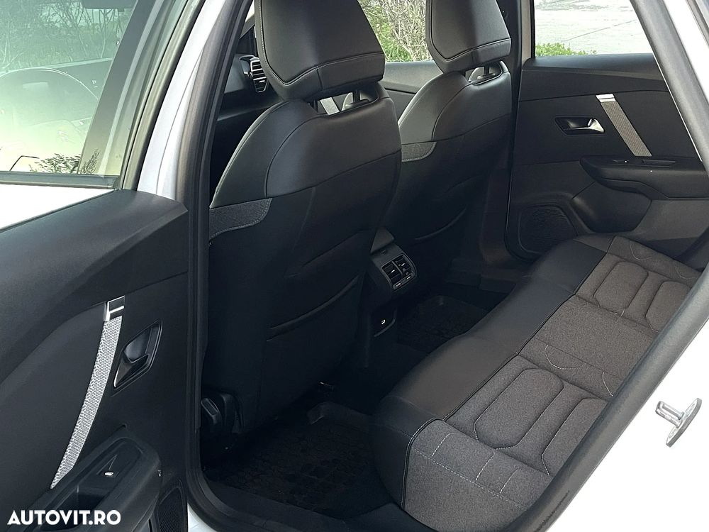 Citroën C4 PureTech 100 Stop&Start FEEL - 27