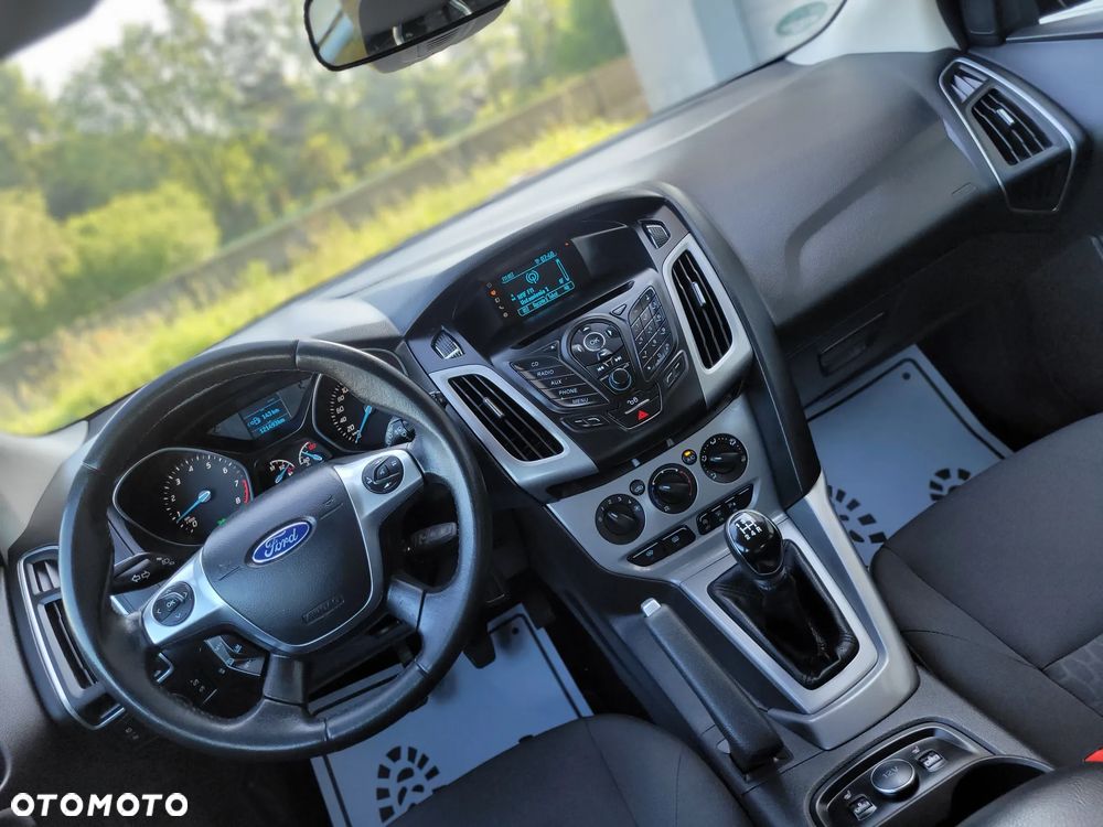 Ford Focus - 22