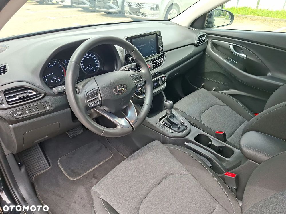 Hyundai i30 1.5 T-GDI 48V Smart DCT - 9