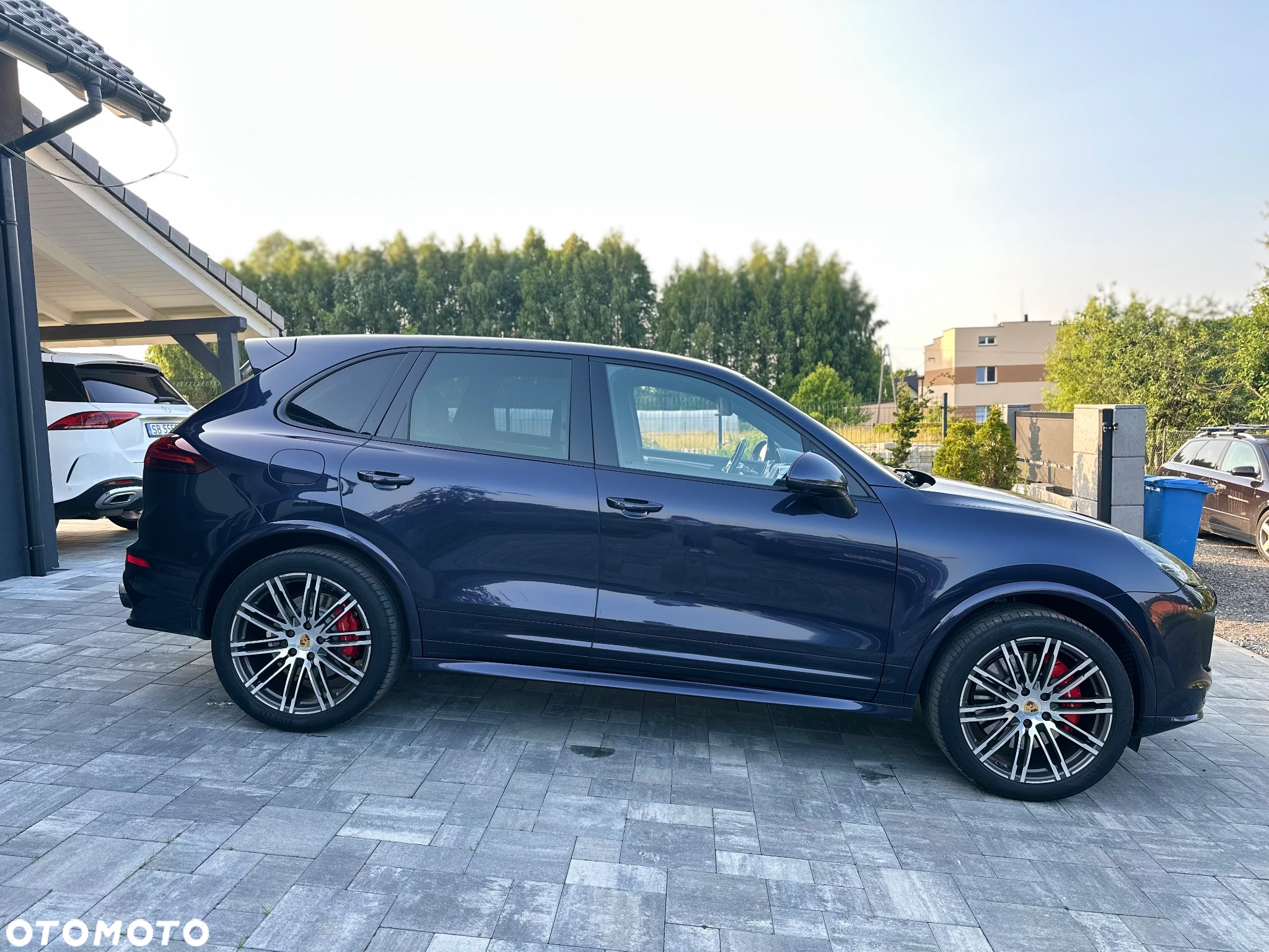 Porsche Cayenne Turbo - 14