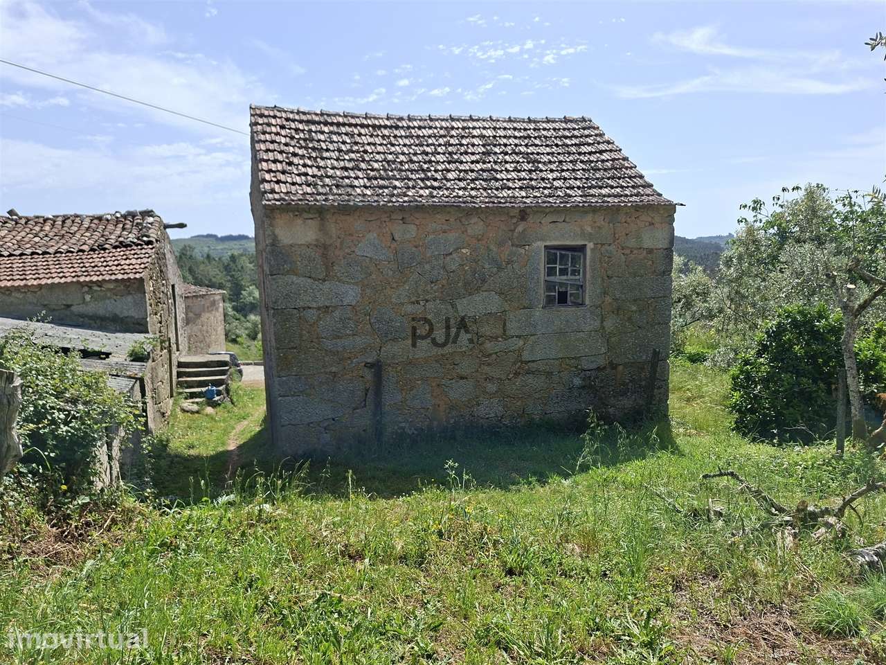 Casa tradicional em pedra para recuperar em Matança, Fornos de Algodre - Grande imagem: 5/20