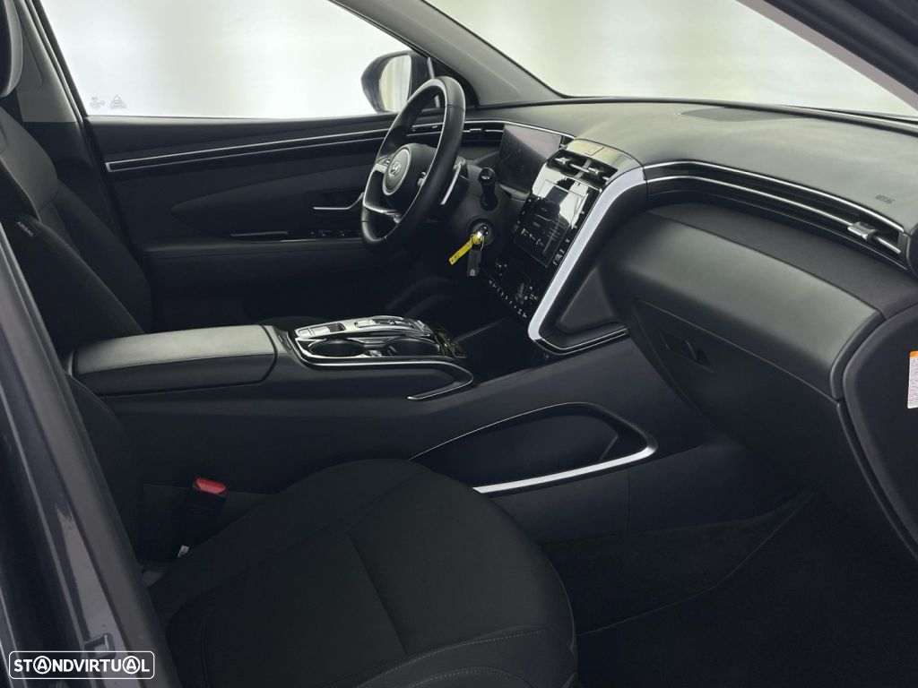 Hyundai Tucson 1.6 T-GDI HEV Premium - 23