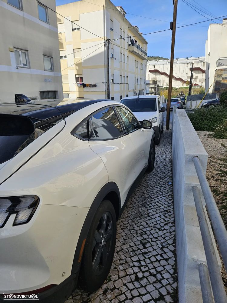 Ford Mustang Mach-E 98.7 kWh Premium - 5