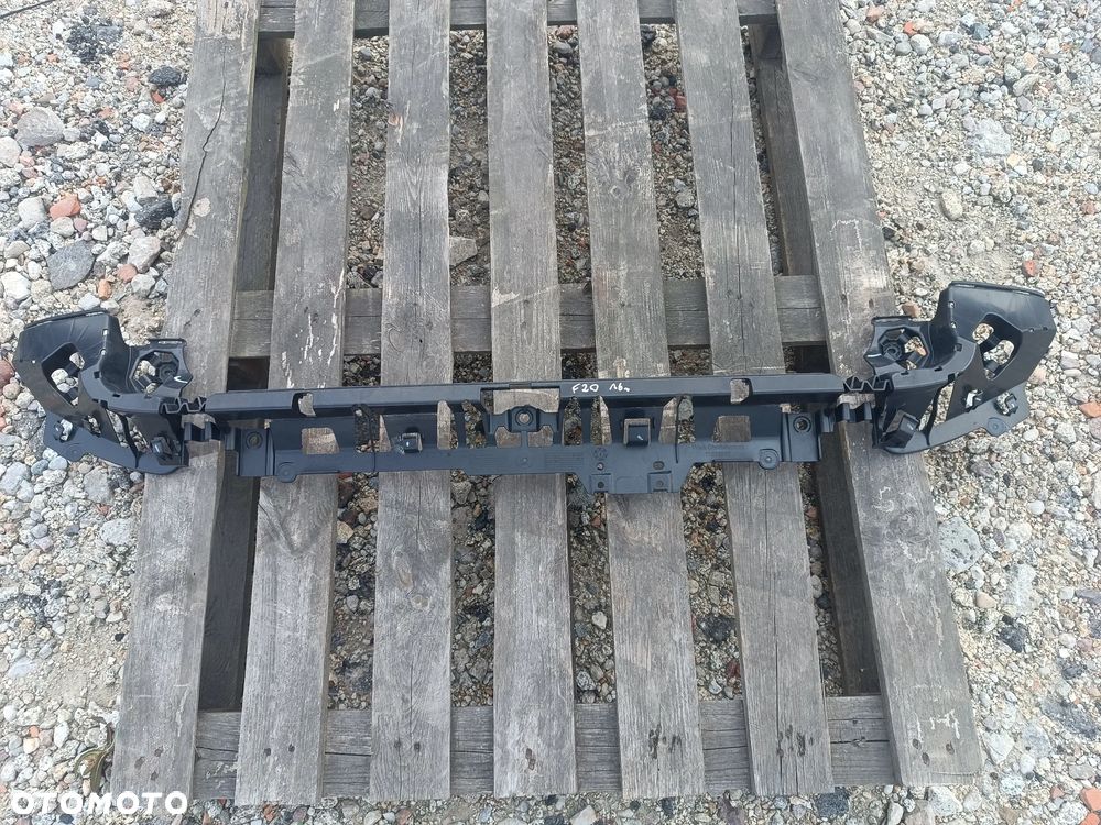 ŚLIZG ZDERZAKA TYŁ 5112-7371712 BMW 1 F20 LIFT - 1