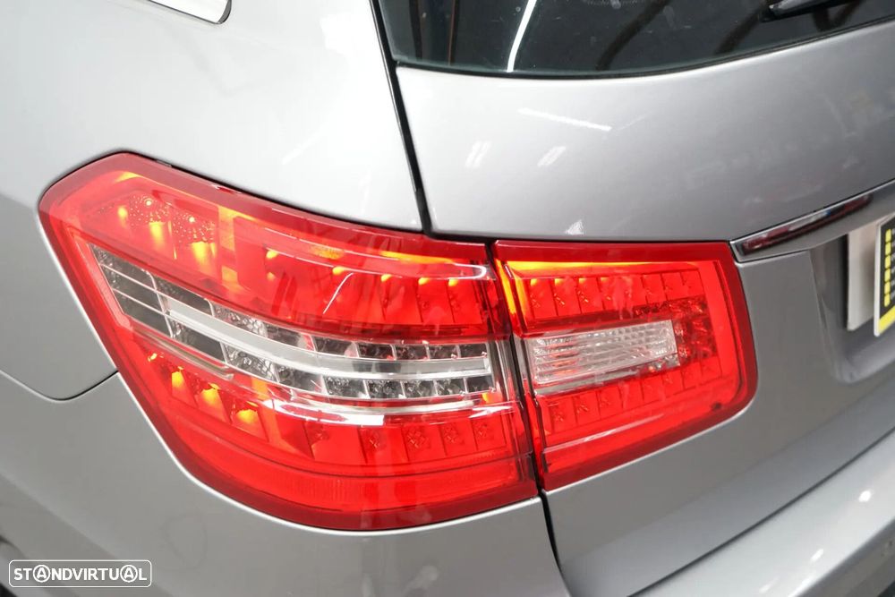 Mercedes-Benz E 220 CDi Avantgarde BlueEfficiency Auto - 15