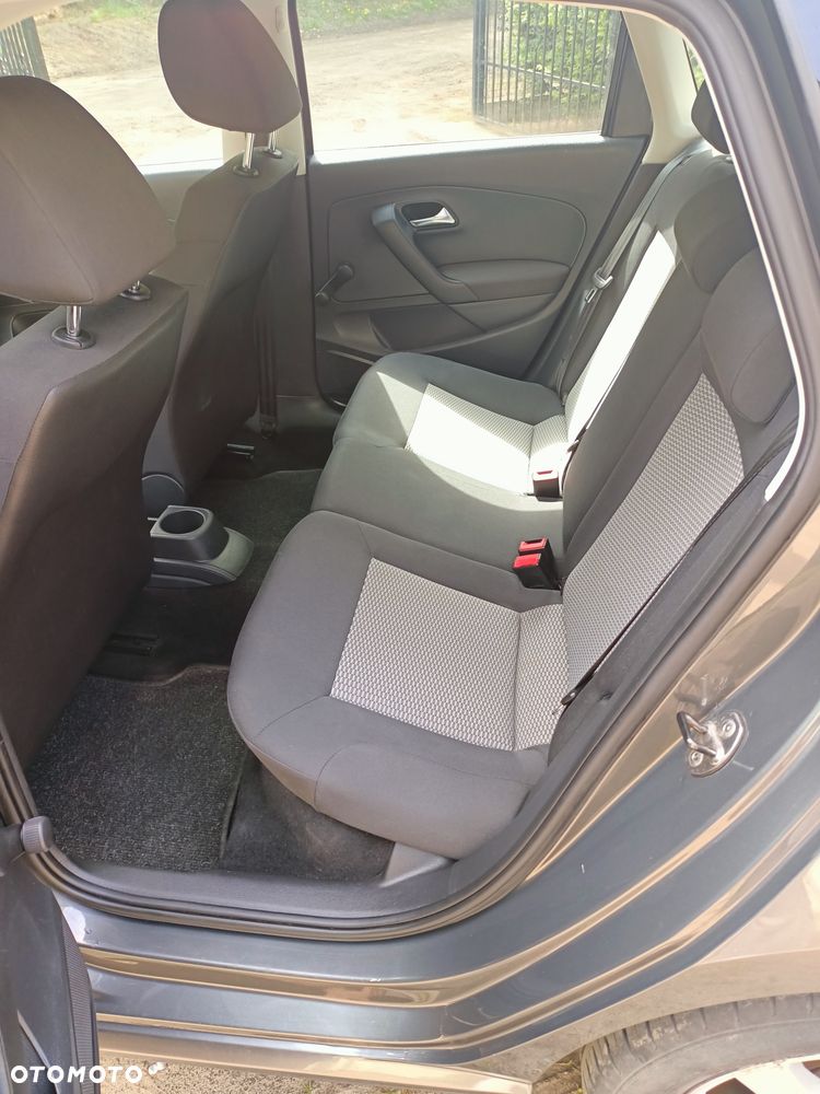Volkswagen Polo - 7