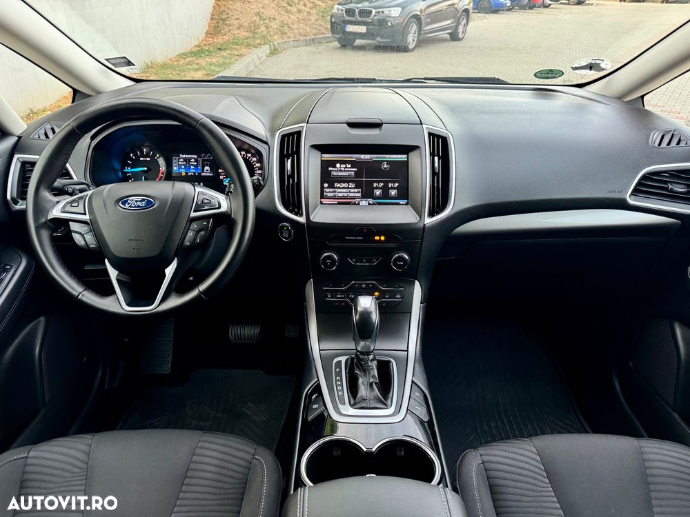 Ford S-Max 2.0 TDCi Powershift Titanium - 6