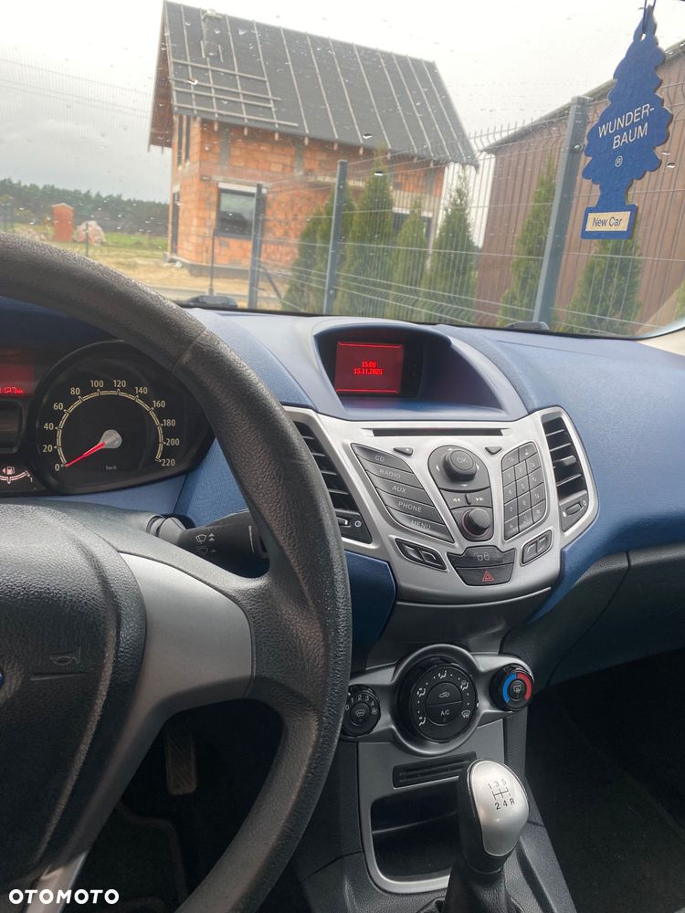 Ford Fiesta 1.25 Trend - 9