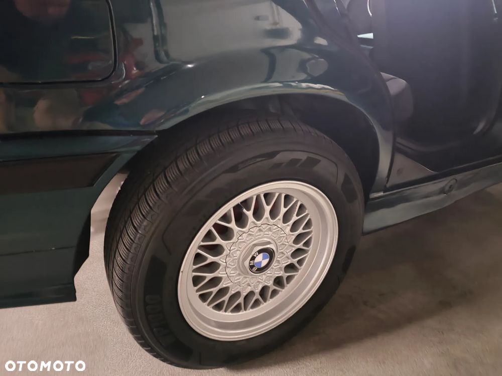 BMW Seria 3 316i - 33