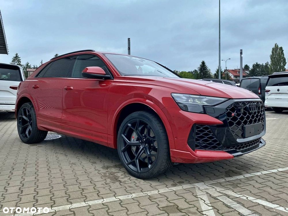 Audi RS Q8 - 9