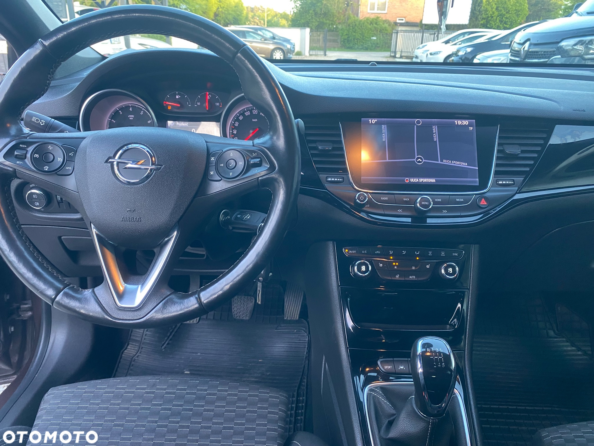 Opel Astra 1.4 Turbo Sports Tourer Innovation - 17