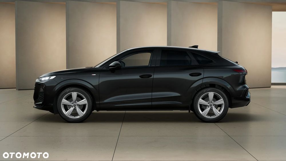 Audi Q3 Sportback 35 TFSI S tronic S line - 2