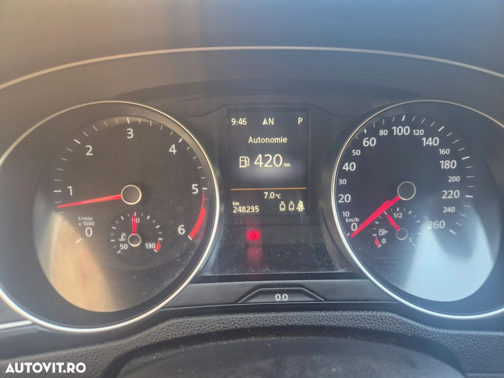Volkswagen Passat 2.0 TDI DSG Highline - 4