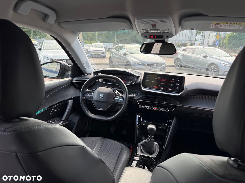 Peugeot 2008 PureTech 130 Allure - 24