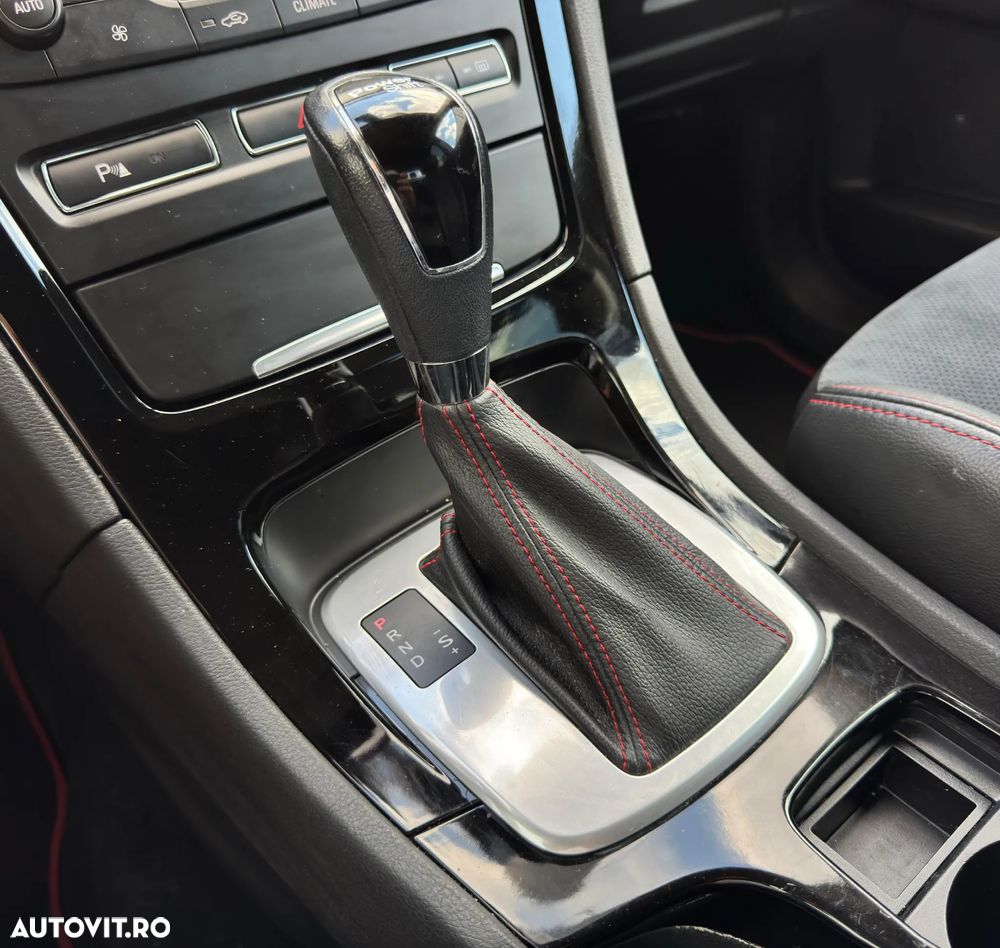 Ford Mondeo 2.0 TDCI PowerShift Business Class - 15