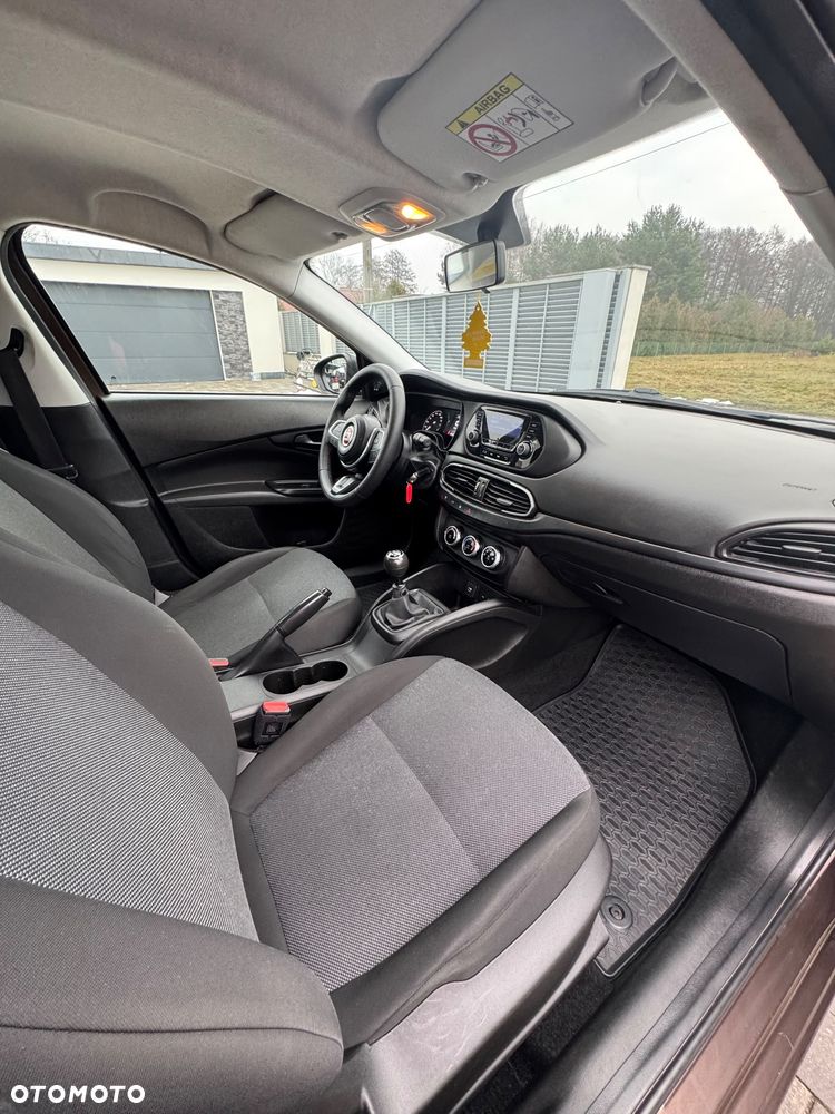 Fiat Tipo 1.4 16V Street - 16