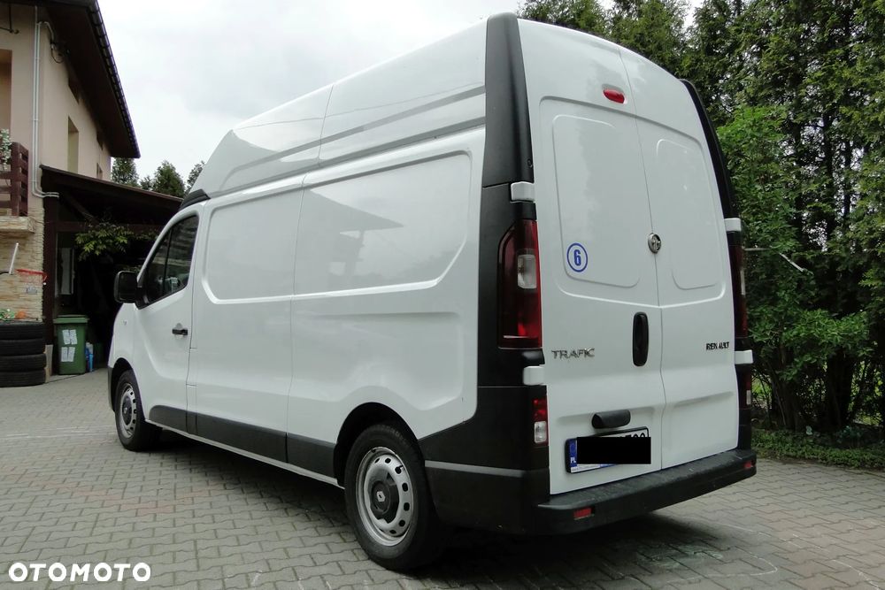 Renault Trafic - 6