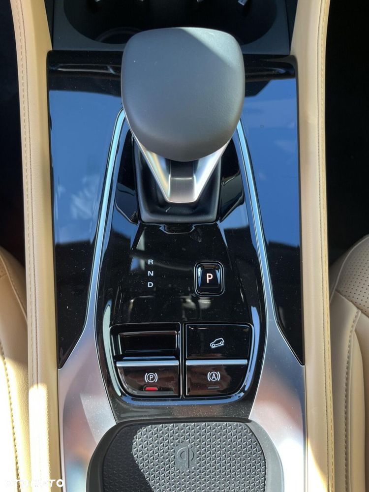 MG HS PHEV - 13