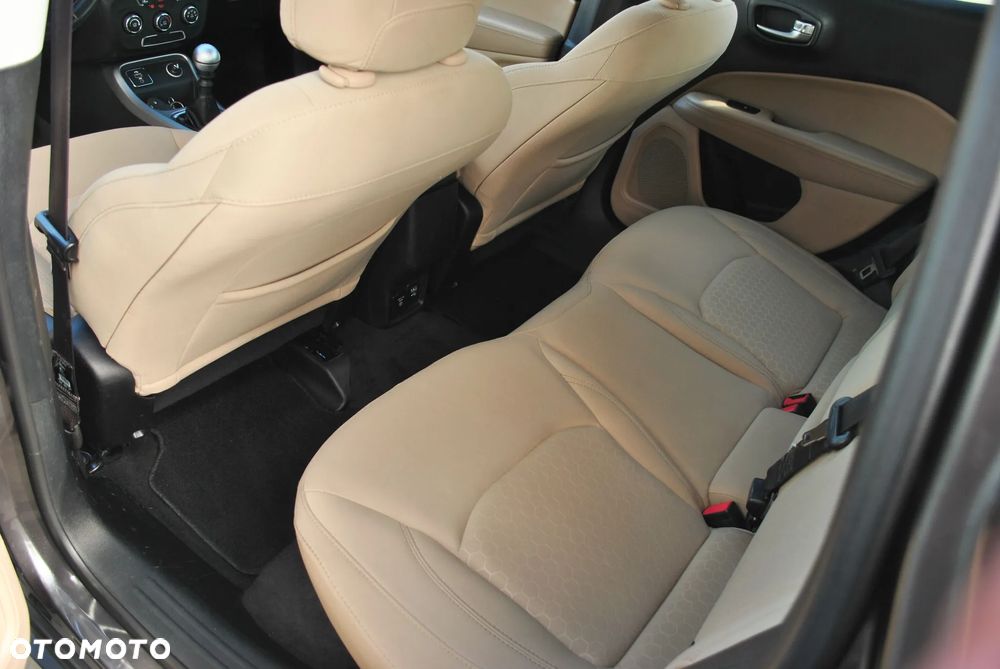 Jeep Compass 1.4 MultiAir Longitude - 8