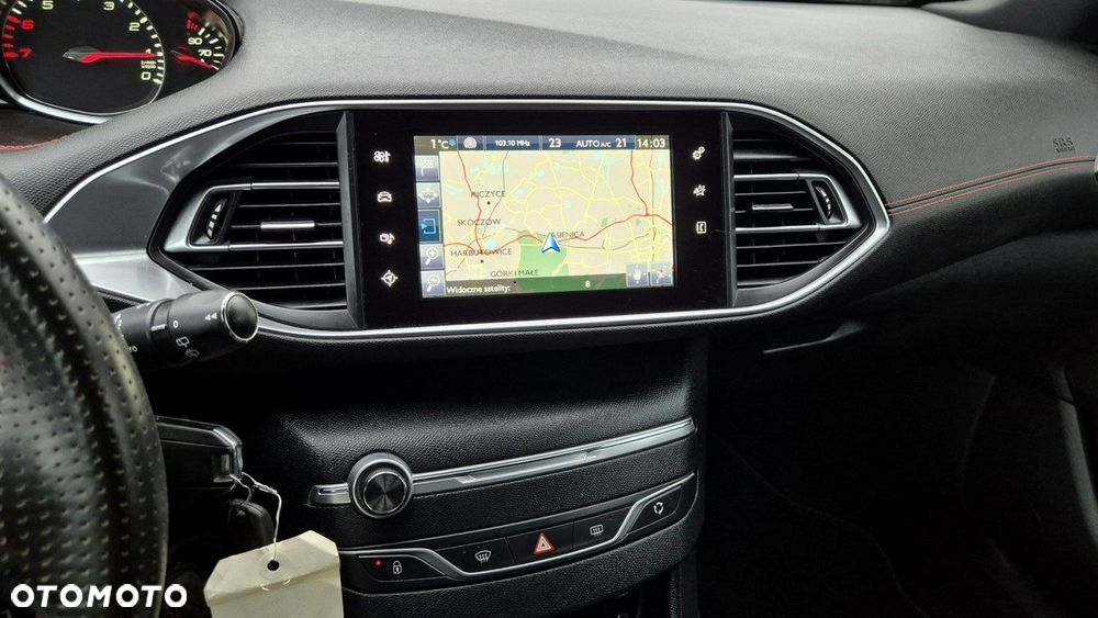 Peugeot 308 - 13