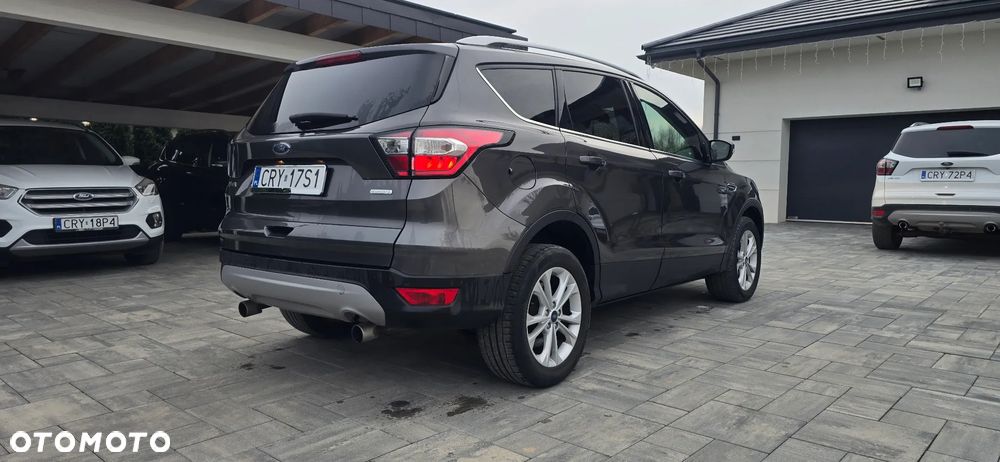 Ford Kuga 1.5 EcoBoost 2x4 Titanium - 9