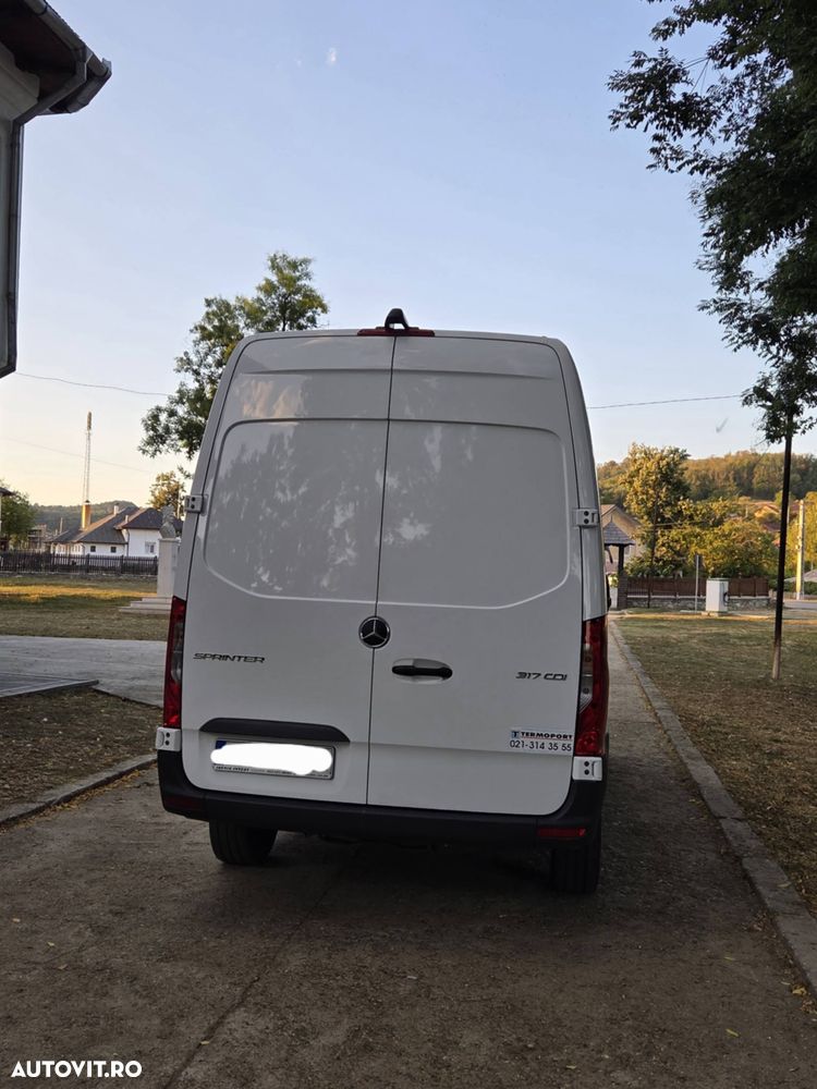Mercedes-Benz Sprinter 317 CDI 170CP L2H2 RWD 6MT - 6