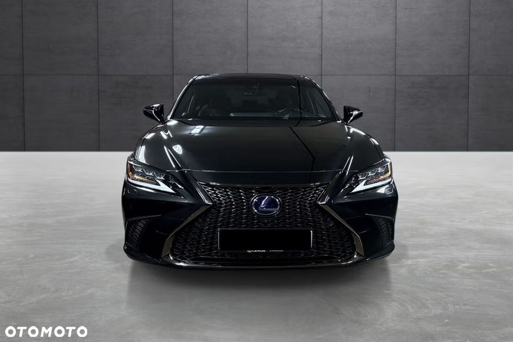 Lexus ES 300h F Sport - 3