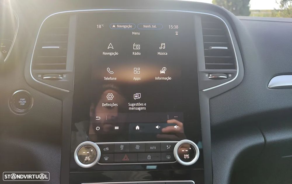 Renault Mégane Sport Tourer 1.6 E-Tech Plug-In Hybrid Equilibre - 26