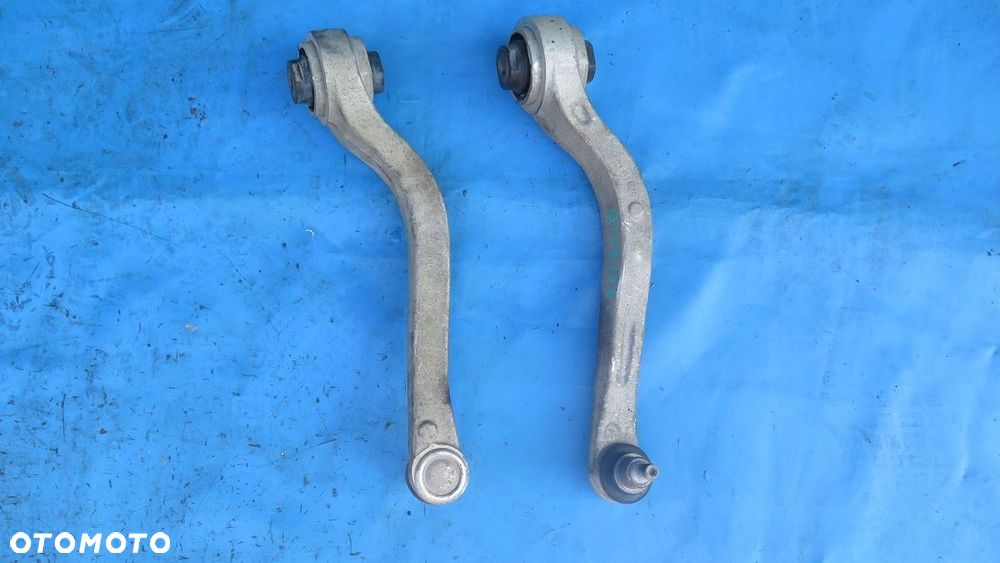 WAHACZ PRZÓD LEWY LUB PRAWY ALFA ROMEO GIULIA