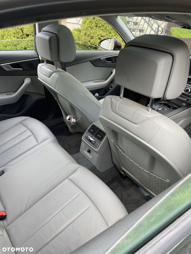 Audi A4 - 16