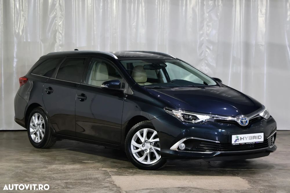 Toyota Auris 1.8 L VVT-i Sol+ - 3