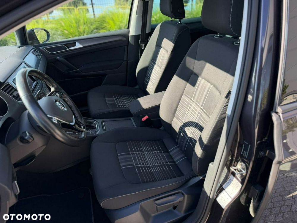 Volkswagen Golf Sportsvan - 12