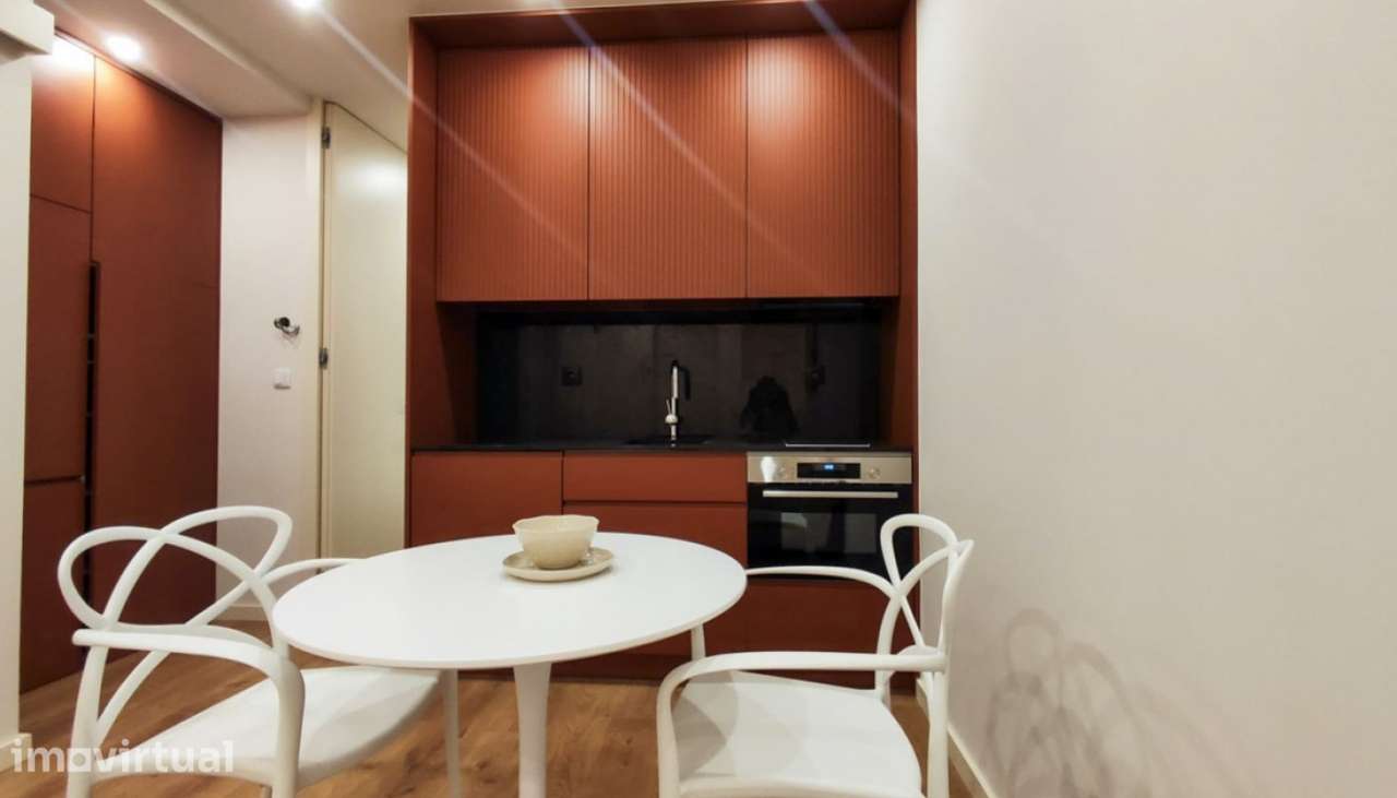 Venda de Apartamento T1 no centro histórico da cidade, Viana do Caste - Grande imagem: 3/36