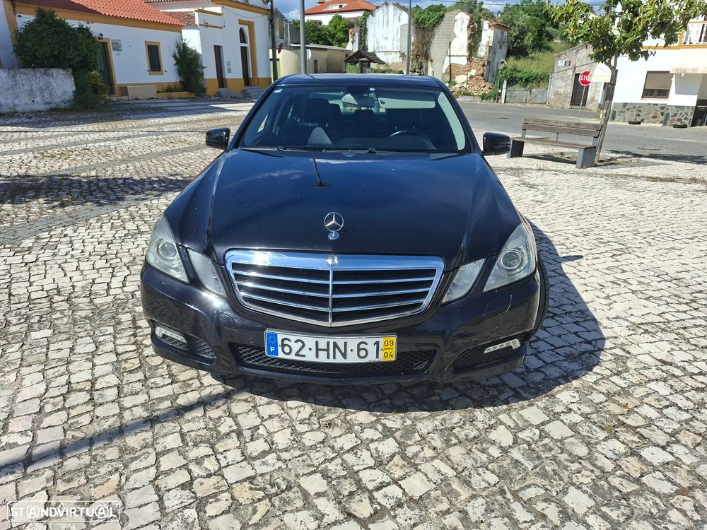 Mercedes-Benz E 250 CDi Avantgarde BlueEfficiency Auto. - 2