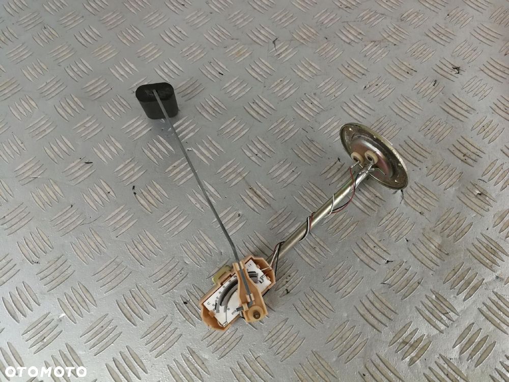 pływak czujnik poziomu ilości paliwa w zbiornik MASERATI 3200 GT 1998-2002 - 1