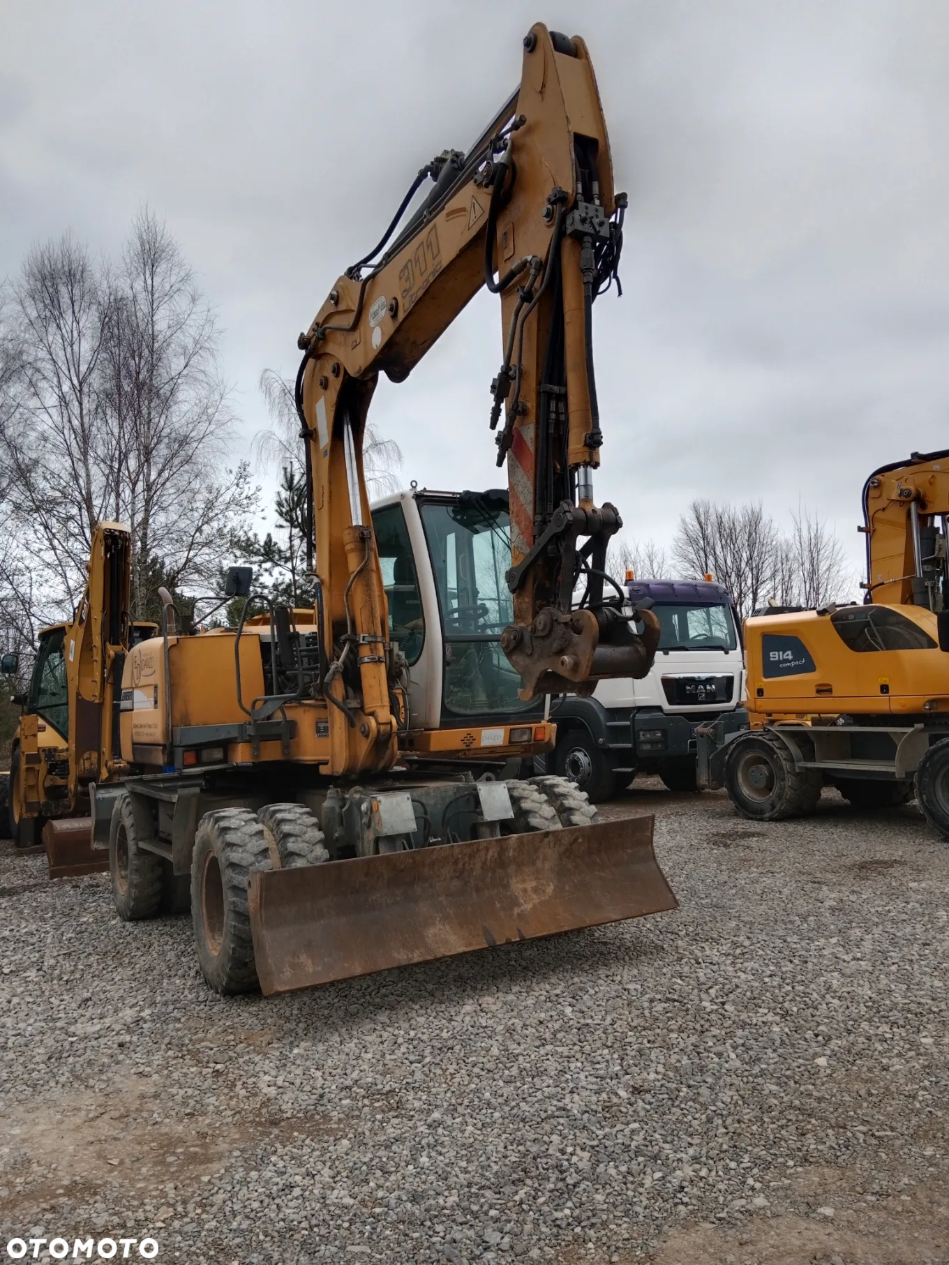Liebherr 311 - 3
