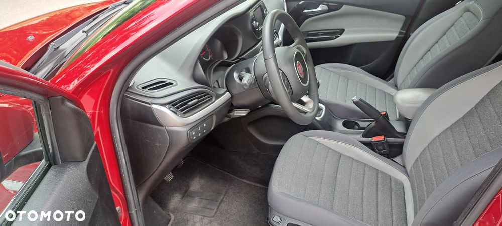 Fiat Tipo 1.4 16V Lounge - 11