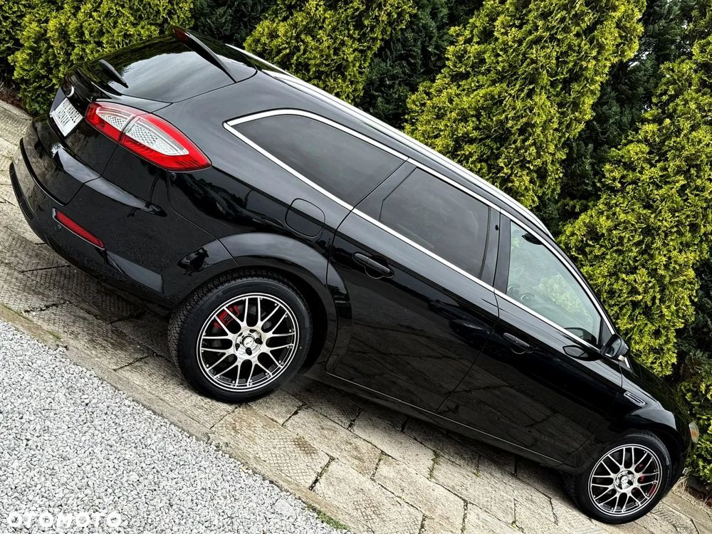 Ford Mondeo - 12