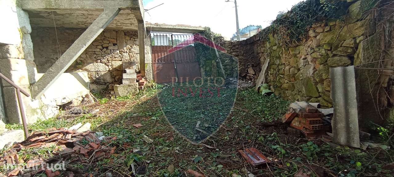Moradia Geminada T3 Venda em Rio de Loba,Viseu - Grande imagem: 2/17