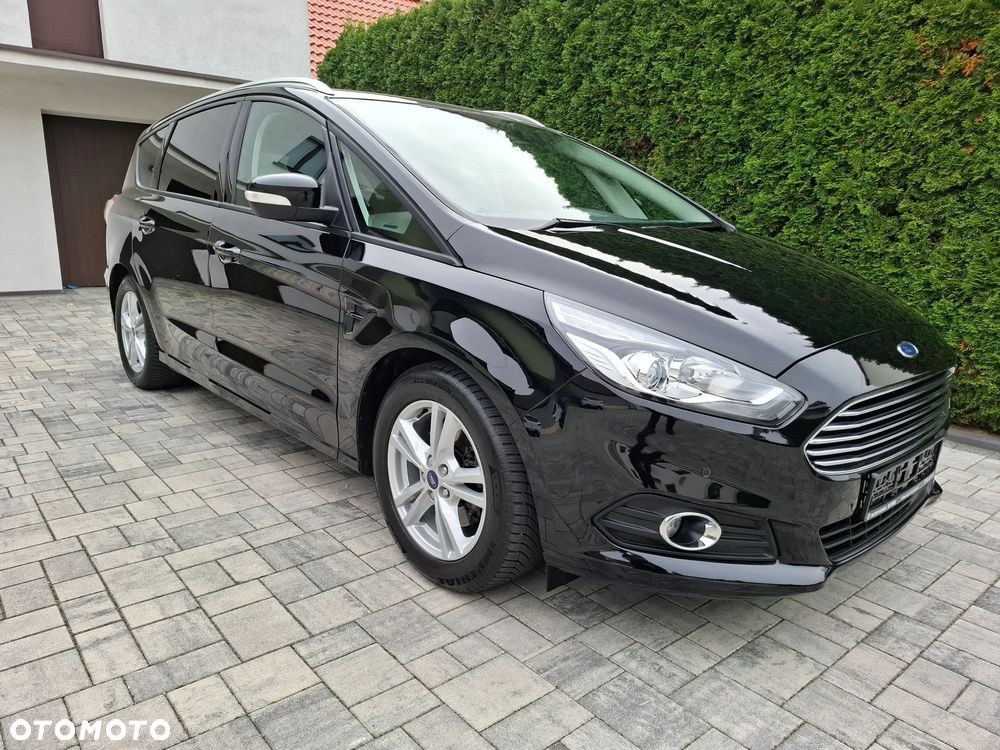 Ford S-Max - 24