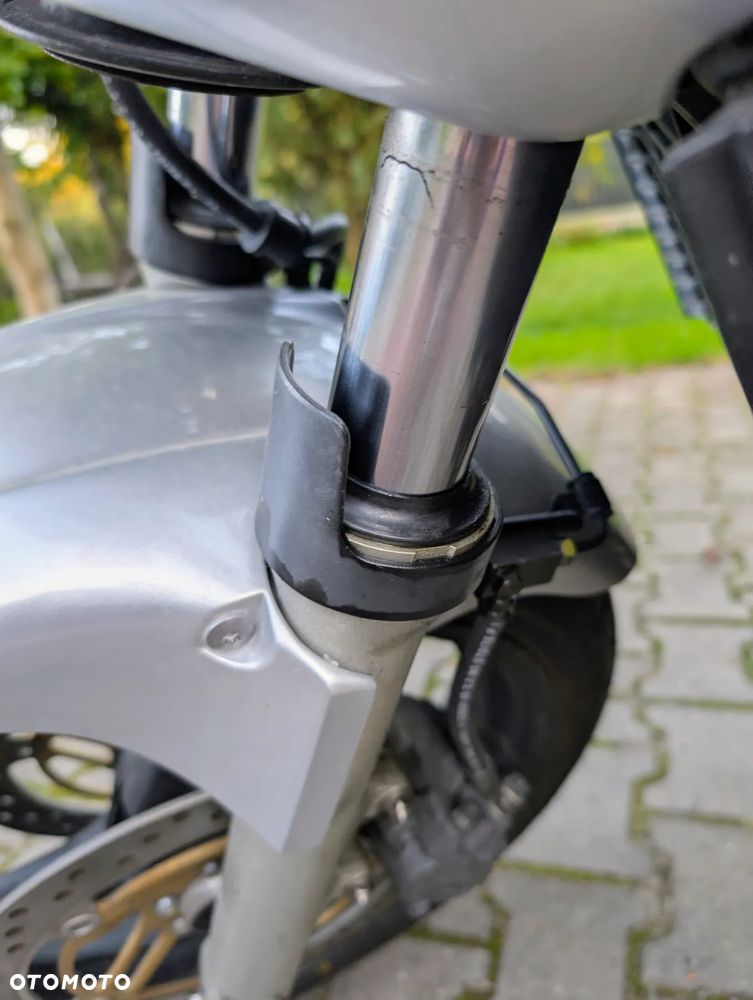 Honda Hornet - 27